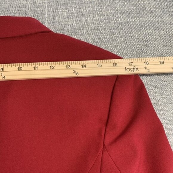 Vintage Conrad C Collection Two Piece Burgundy Skirt Suit 12 Made in Canada - Picture 8 of 16